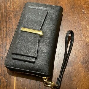 Betsy Johnson Bow Wallet Wristlet